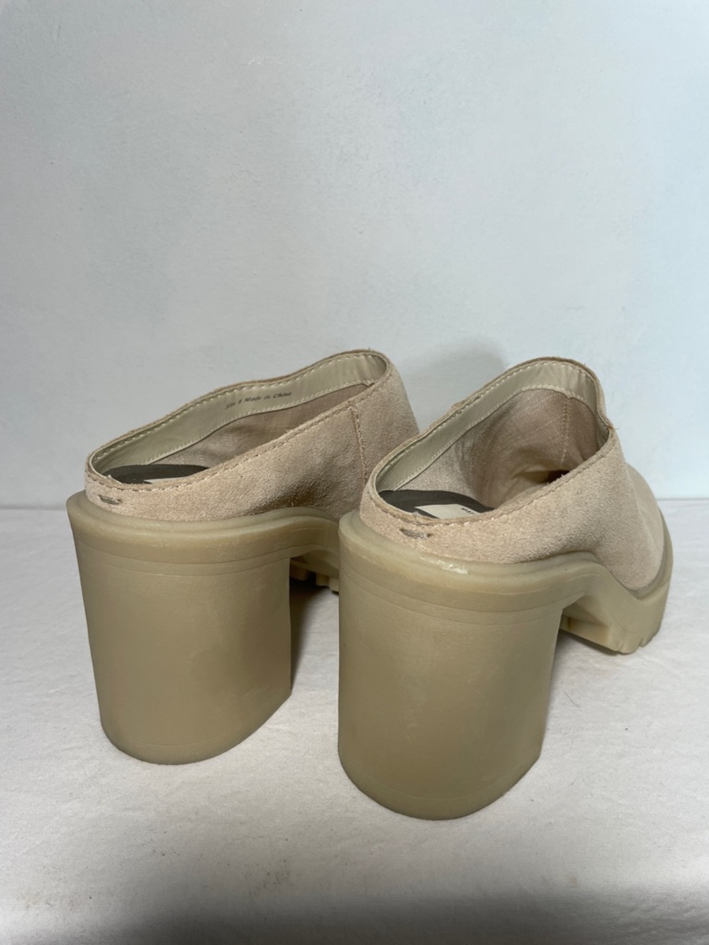Dolce Vita Carry Women's Clogs Mules Platform Suede Lug Sole In Sand 8 - Picture 7 of 13